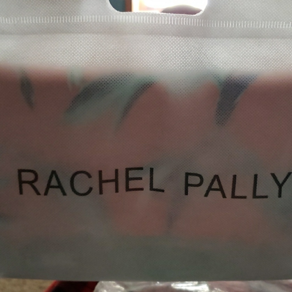 Rachel pally clutch